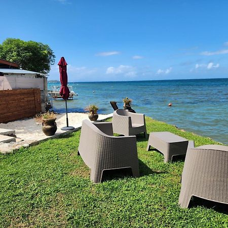 Duplex En Bord De Mer Fare Tahitea Pension Taputapuapea Екстер'єр фото